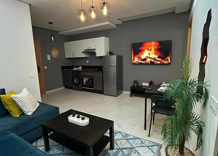 Sublime Cozy Chic Studio Condo In Downtown Casablanca